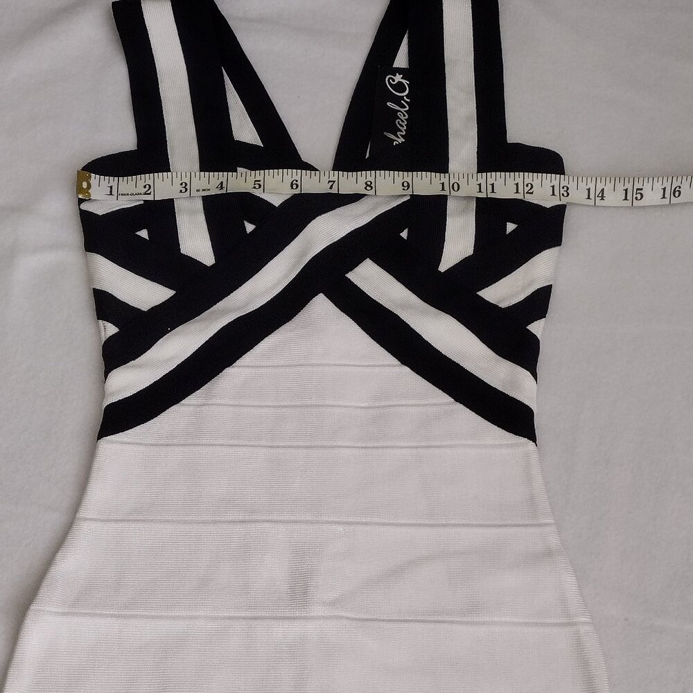 Rachael G Stretch Strappy Dress, White with Black, Size S. - Picture 6 of 13